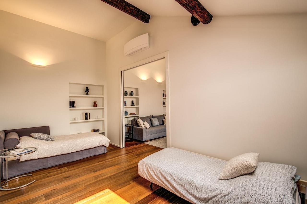 Luxurious Apartment In Milan Exterior photo